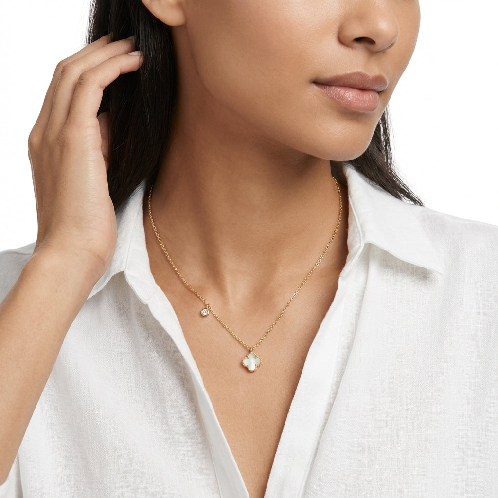 Mother of Pearl Clover Aura Necklace