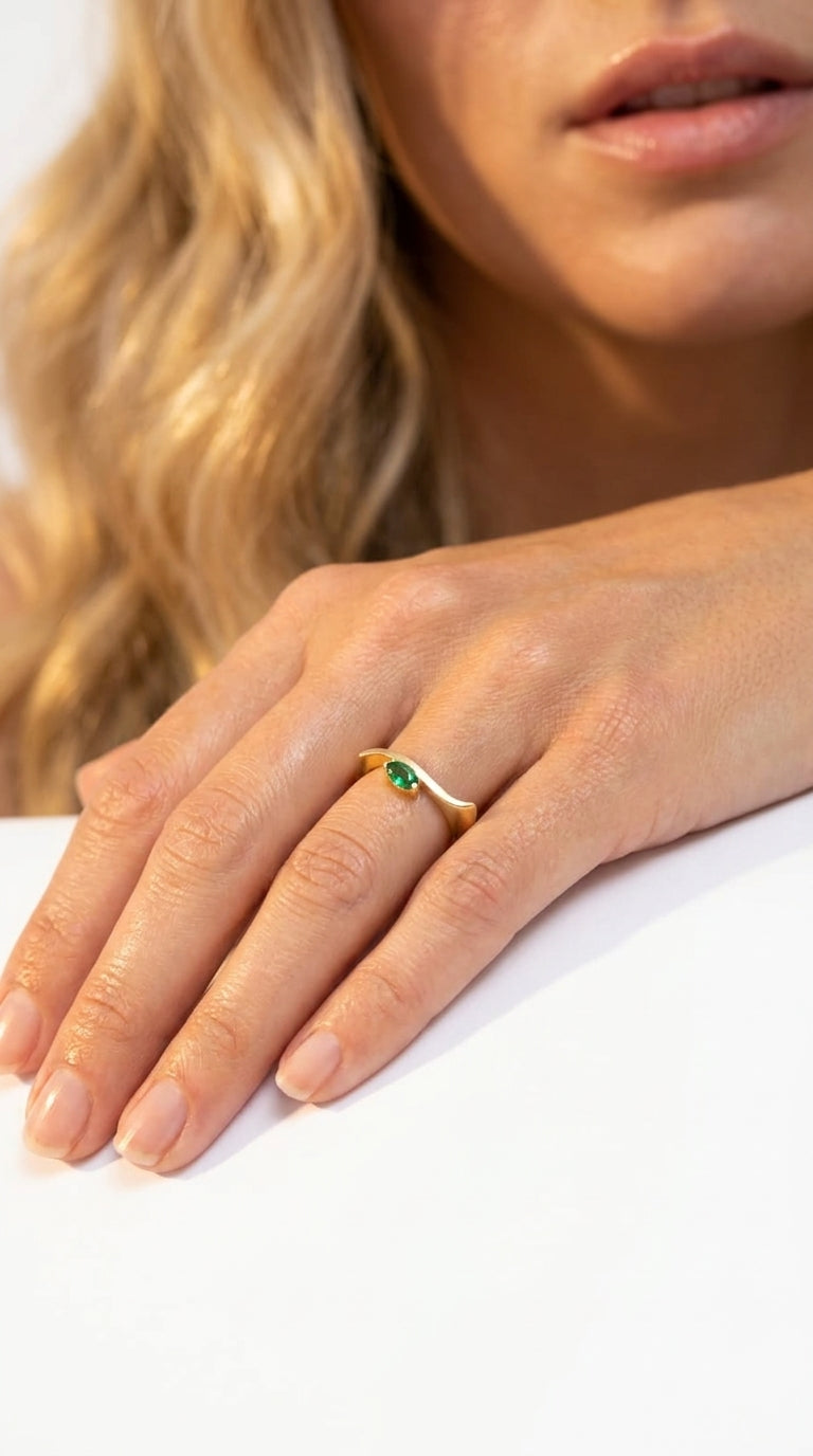Emerald Aura Wave Ring