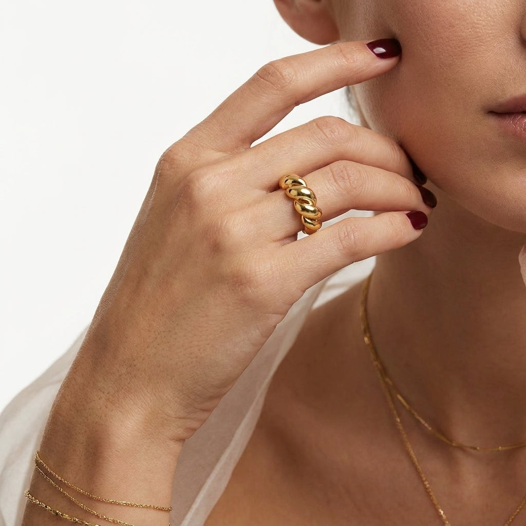 The Sculptural Twist Ring