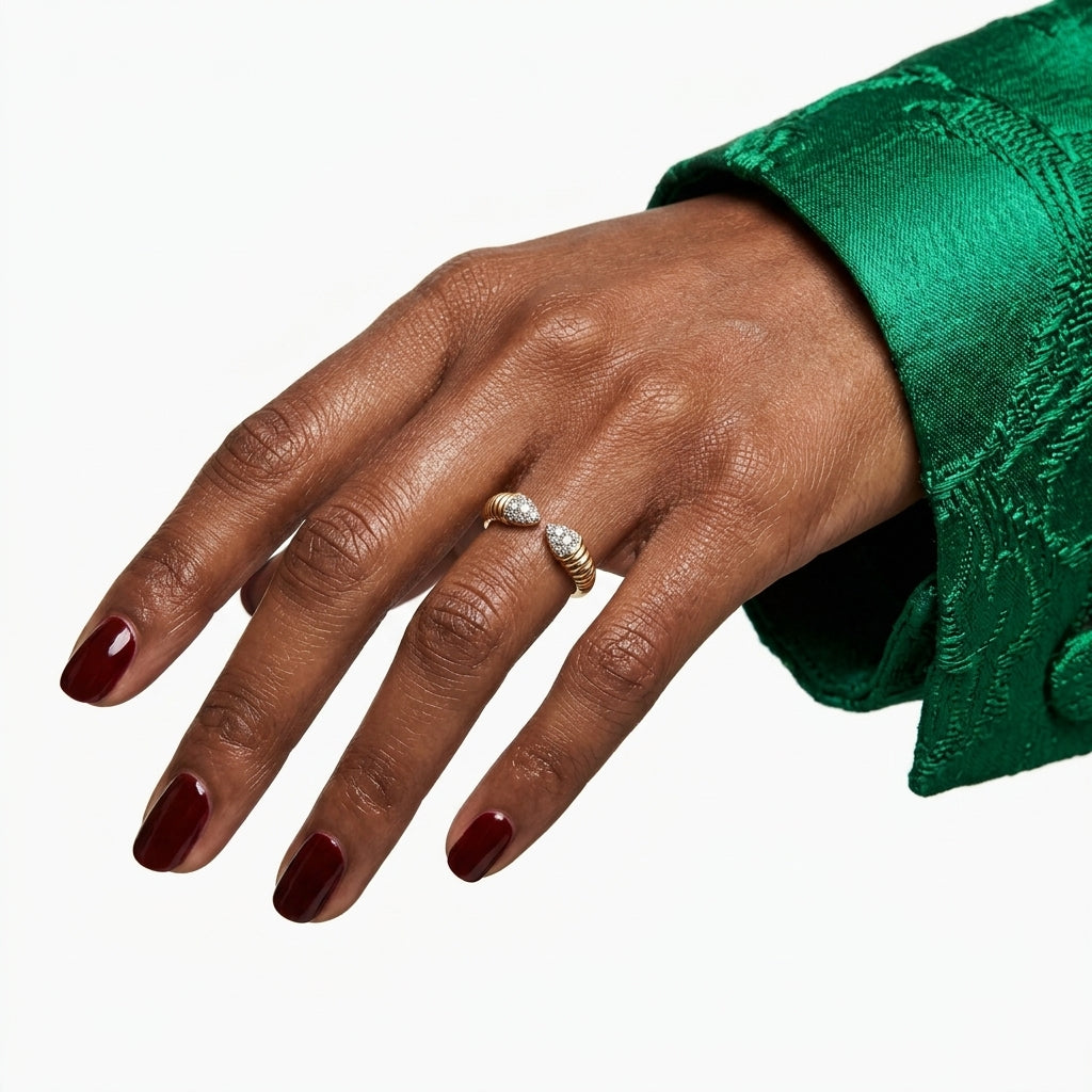 The Ribbed Teardrop Cuff Ring