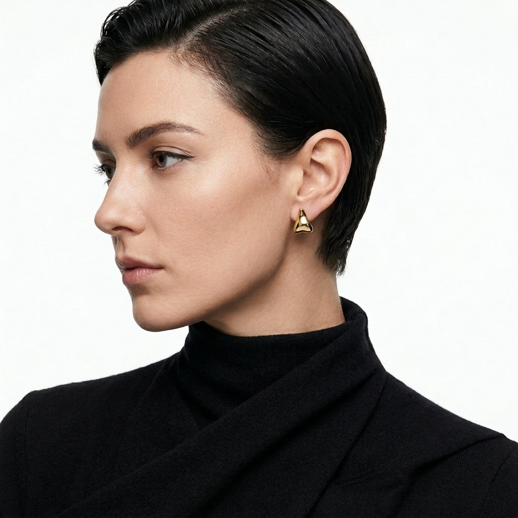 Sculpted Mini Earrings