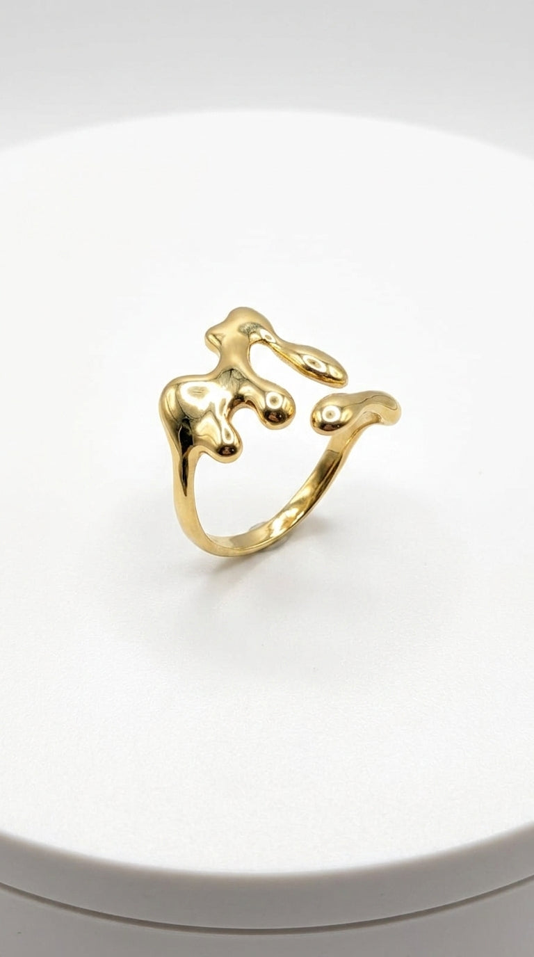 Fluid Aura Sculpt Ring