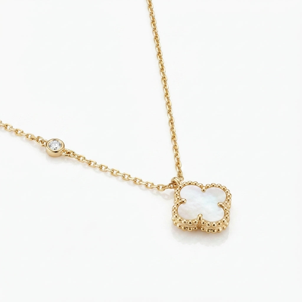Mother of Pearl Clover Aura Necklace