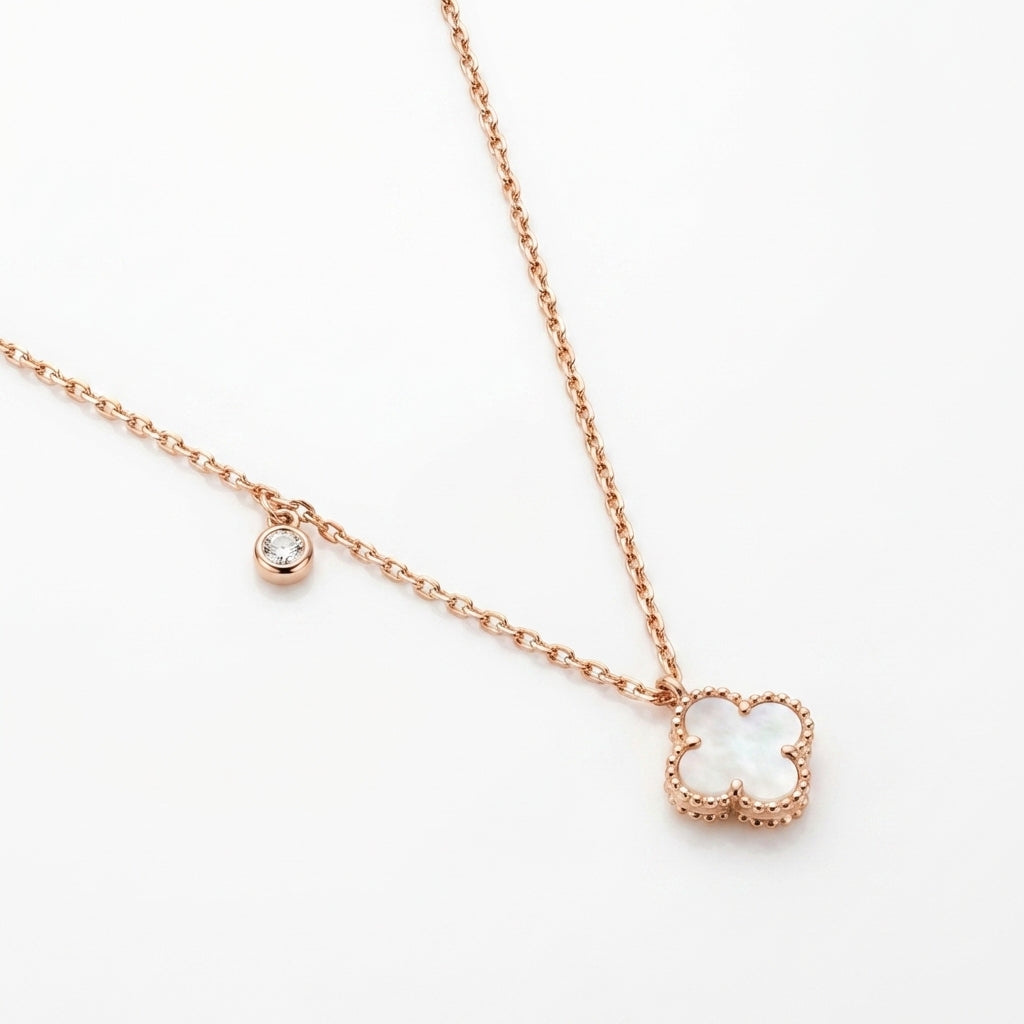 Mother of Pearl Clover Aura Necklace