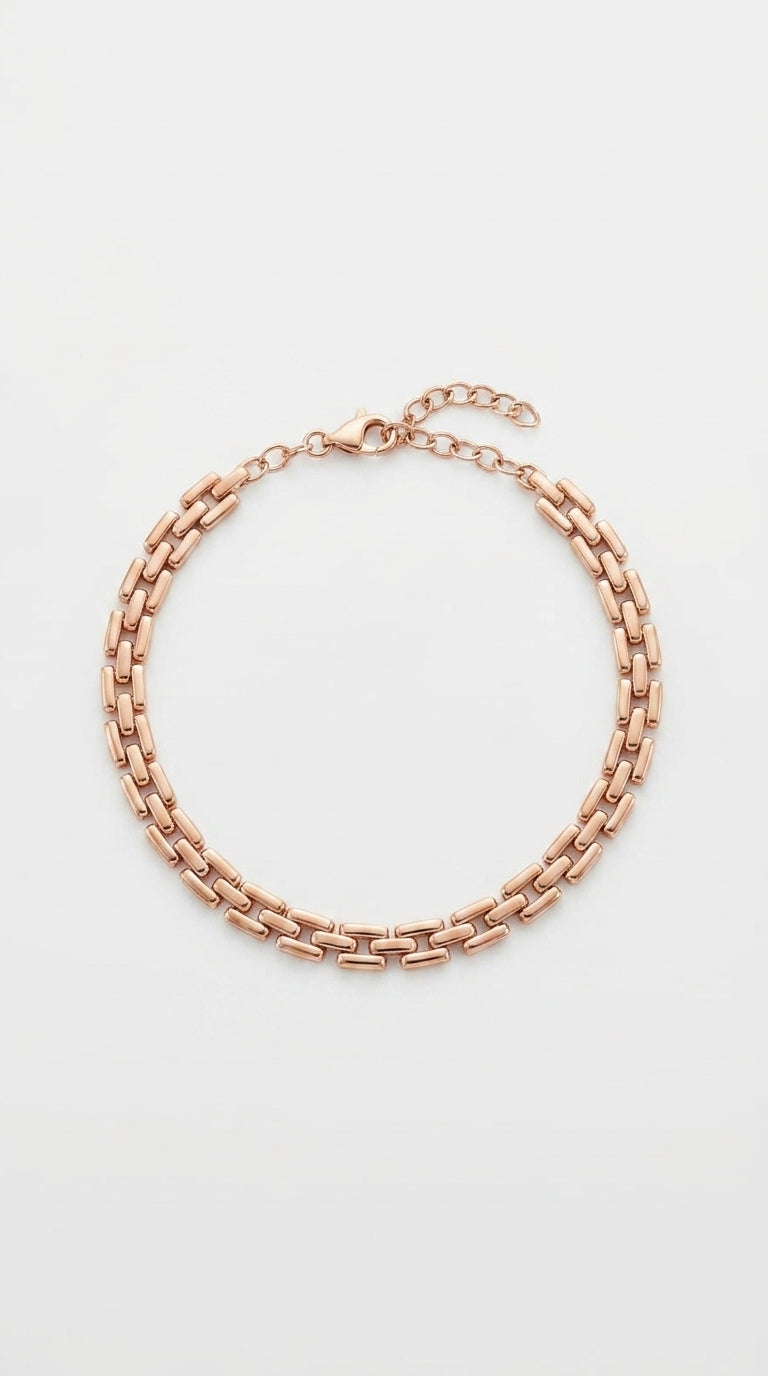 Linear Mesh Statement Bracelet