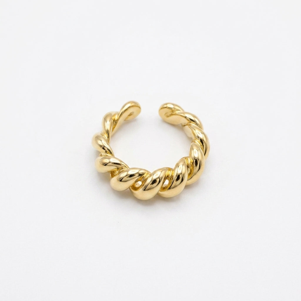 The Sculptural Twist Ring