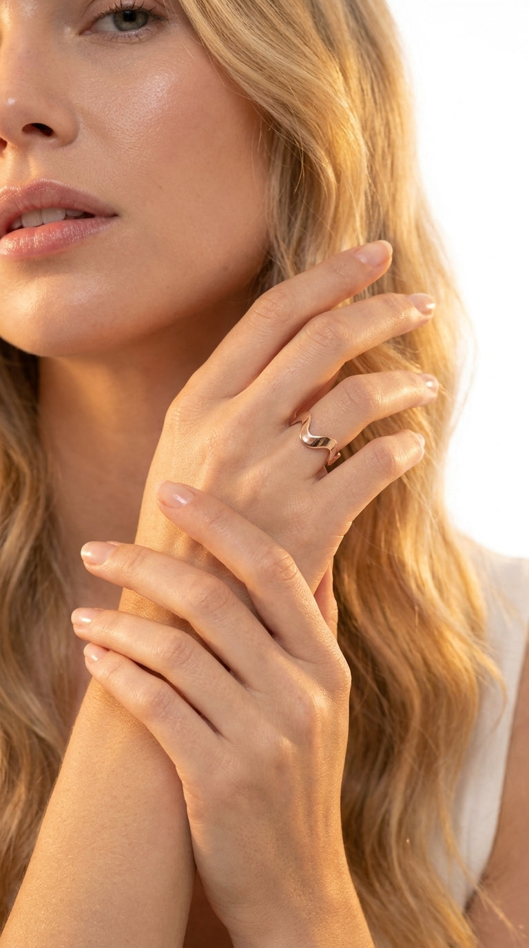 Fluid Aura Wave Ring