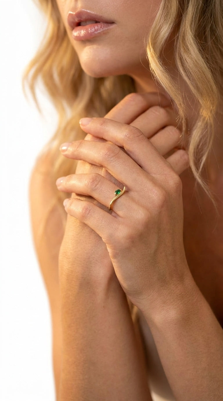 Emerald Aura Wave Ring
