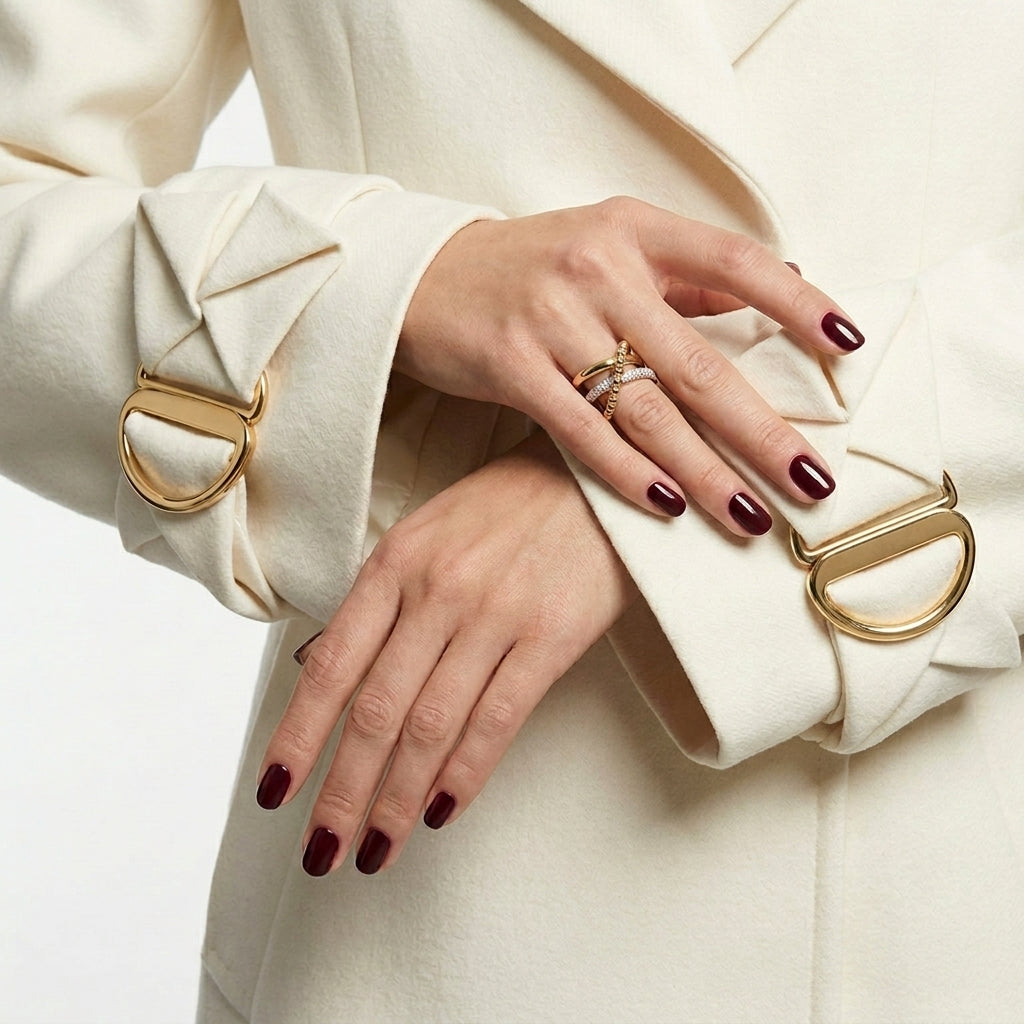 The Interlocking Trinity Ring