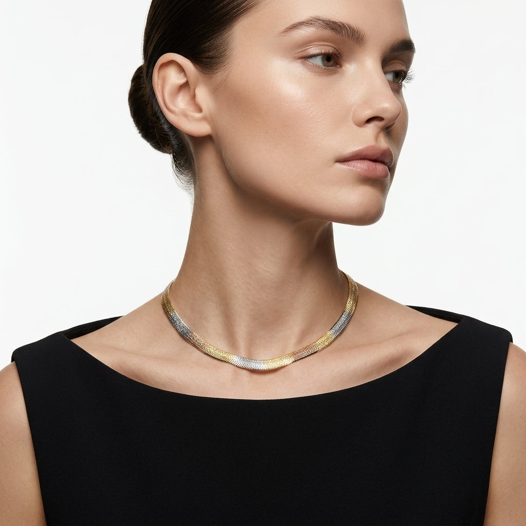 Trinity Glow Necklace