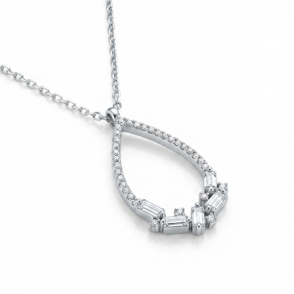 Lumière Teardrop Necklace