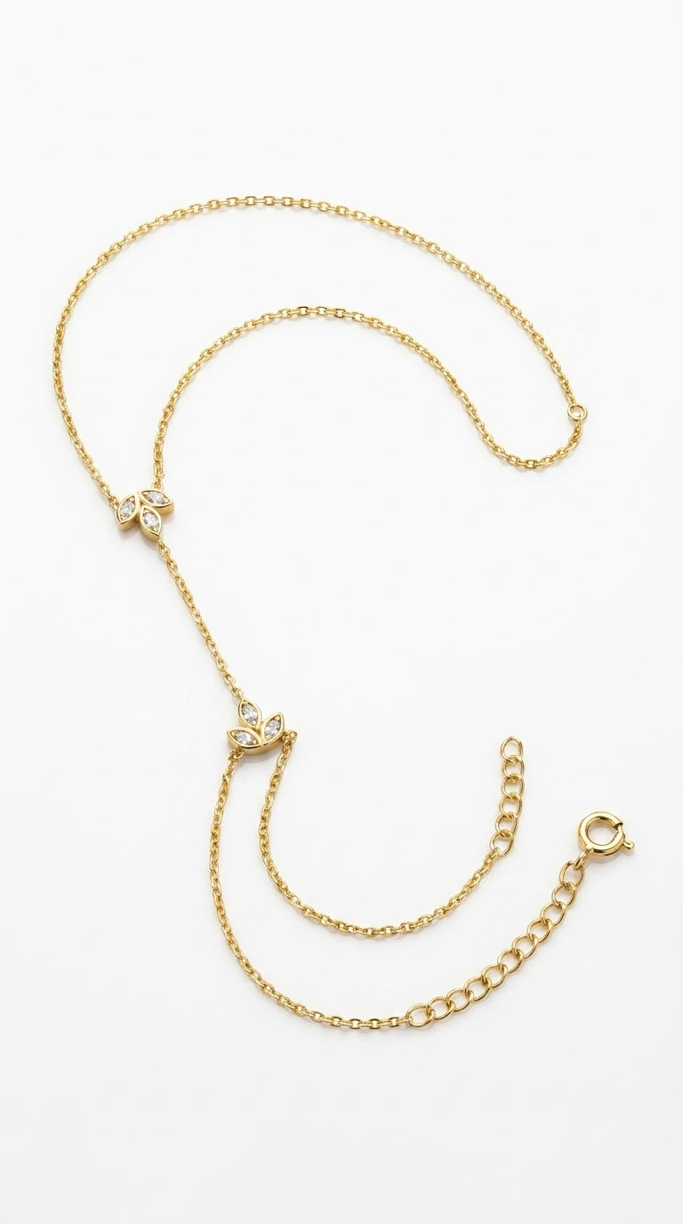 Lyra Marquise Hand Chain