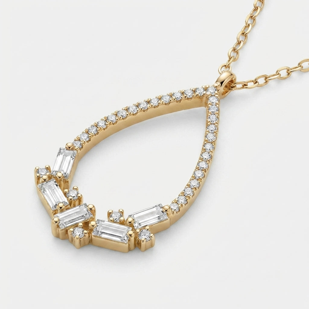 Lumière Teardrop Necklace
