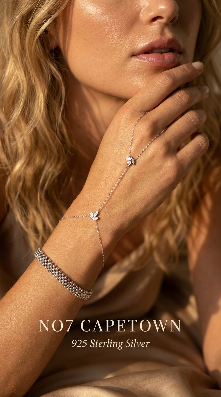 Lyra Marquise Hand Chain